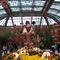 779876155c-bellagio_conservatory_chinese_statue